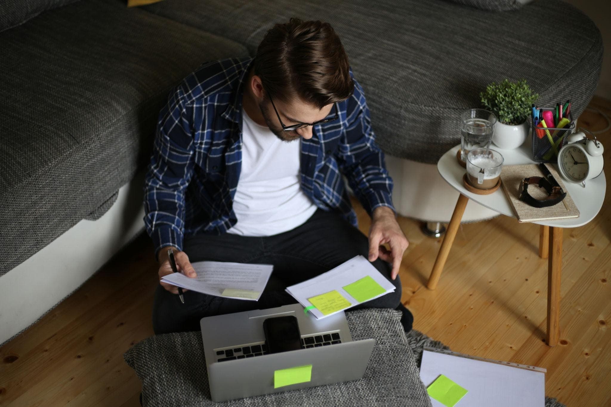 How I Use Medium to Test AI Business Ideas by Interviewing 10 People First