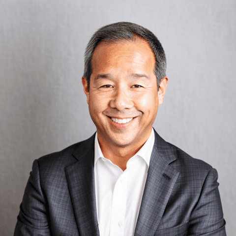 Cutting Rare Disease Medical Costs by 70% Using AI | RoAI with Jeff X. Li and Paolo Narciso