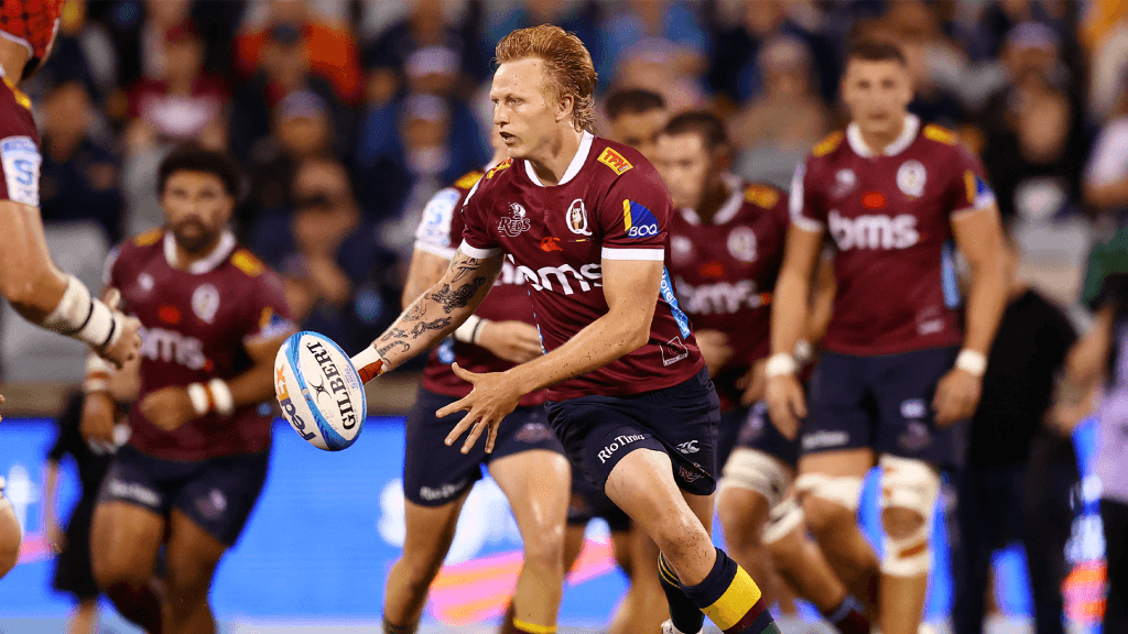 Relief for Reds flyhalf Carter Gordon after knee fears