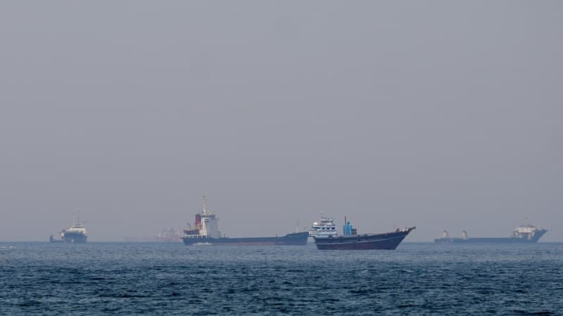 Washington Says Iran Blockade Will Continue Under 'Maximum Pressure'