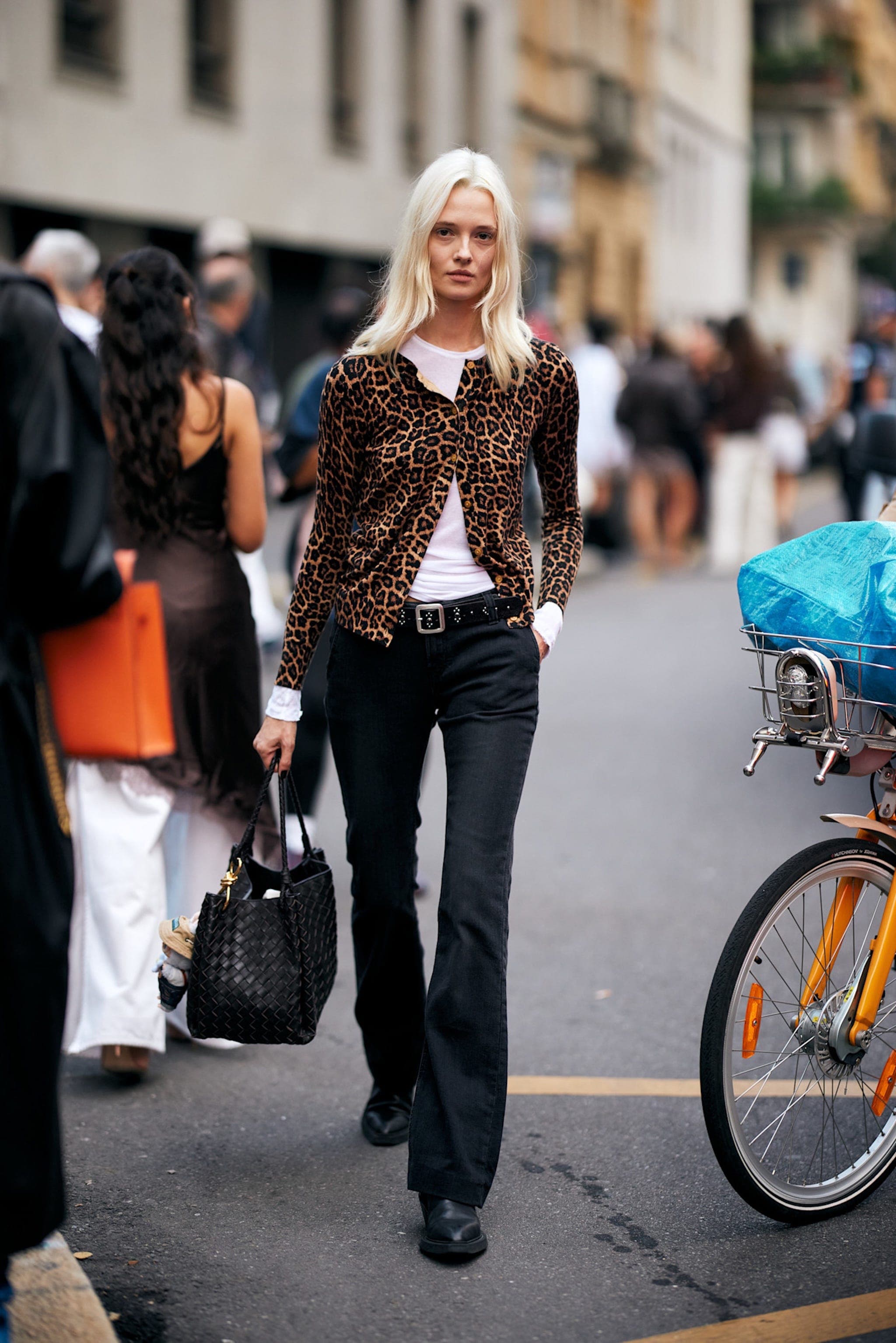 Bootcut Jeans Are Back—Here’s What Shoes to Wear With Them