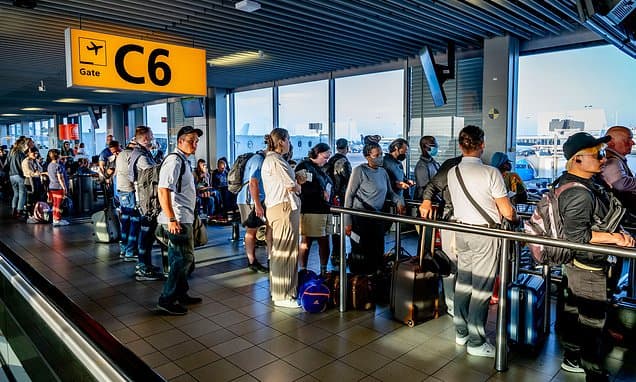 The busiest European airports for Brits as EES border checks cause delays