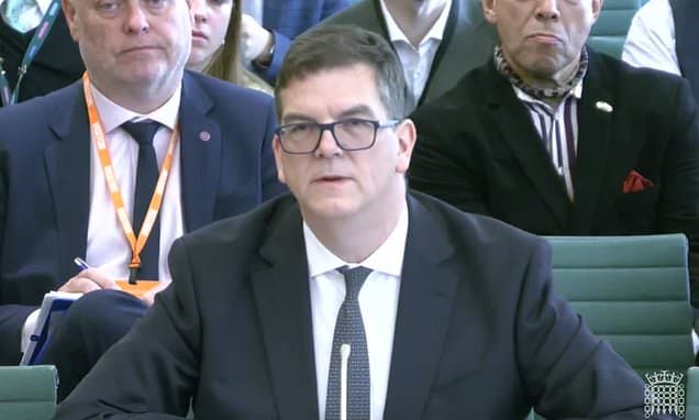 Sacked Foreign Office chief's explosive broadside at Starmer: No10 'pressured' him into waving through Mandelson and 'dismissed' security vetting