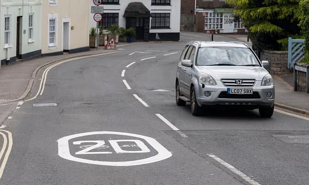Seaside town locals rebel against 'vandalism' caused by new 20mph speed limit scheme signs