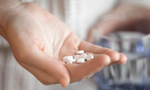 Health chiefs issue recall for over the counter painkiller taken by thousands due to potential 'overdose risk'