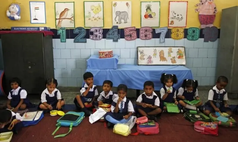 Schools in India’s capital told to ring regular bells to remind children to drink water