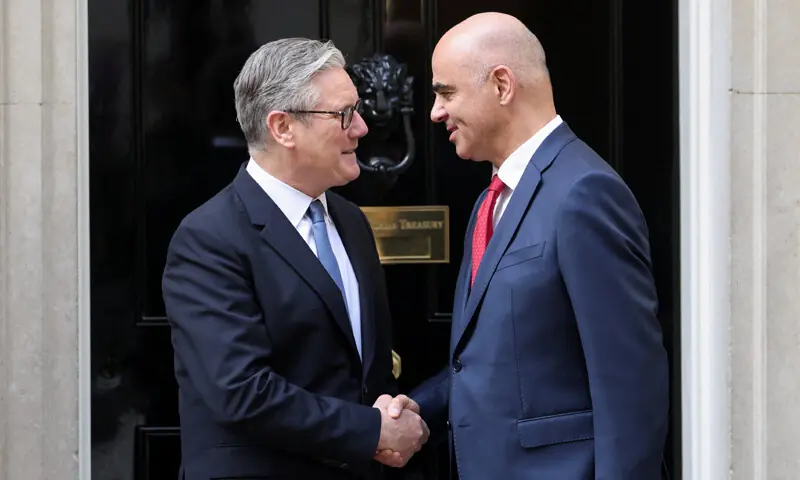 UK PM ‘won’t resign’ over Mandelson scandal