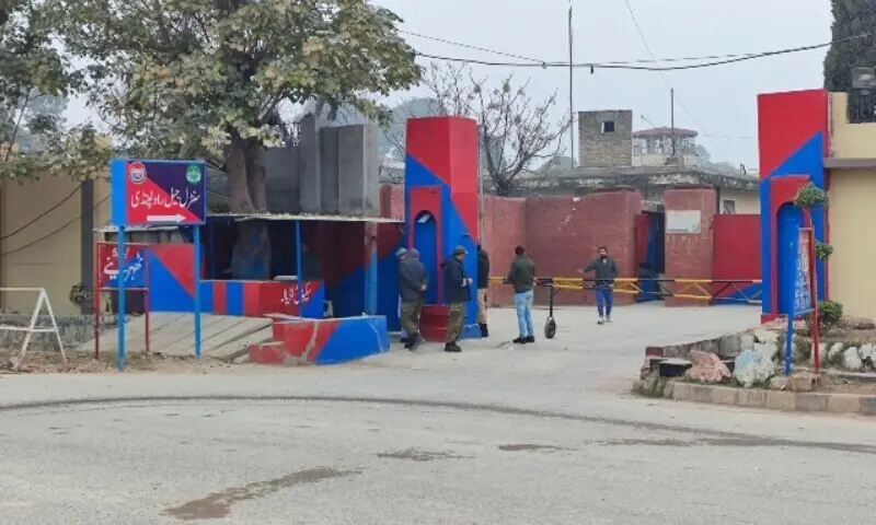 For 2nd consecutive week, PTI leaders no-show at Adiala jail on court-mandated day for meeting with Imran