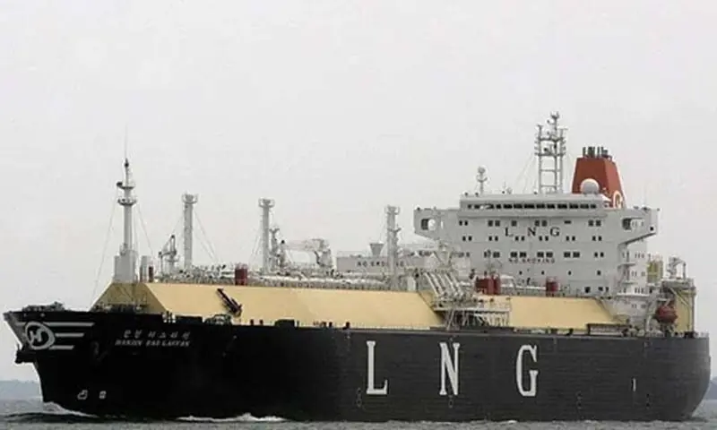 Strait of Hormuz closure pushes Pakistan into expensive $18.4 per mmBtu LNG deal