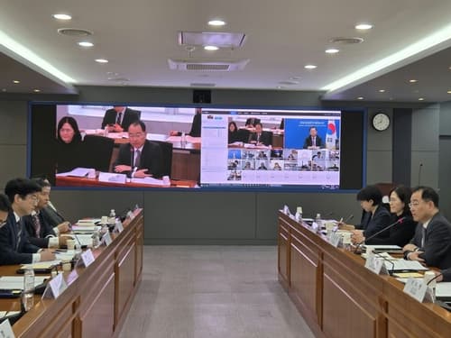 S. Korea holds interagency meeting on defense industry cooperation amid Canada's submarine bid