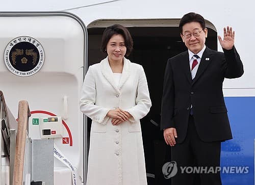 Lee set to depart for India on two-nation Asia swing