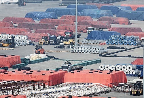 Vice minister calls for steel industry's cooperation for supply chain stabilization amid Mideast crisis