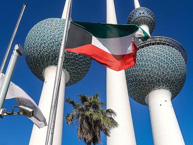 Kuwait reopens airspace after two-month closure