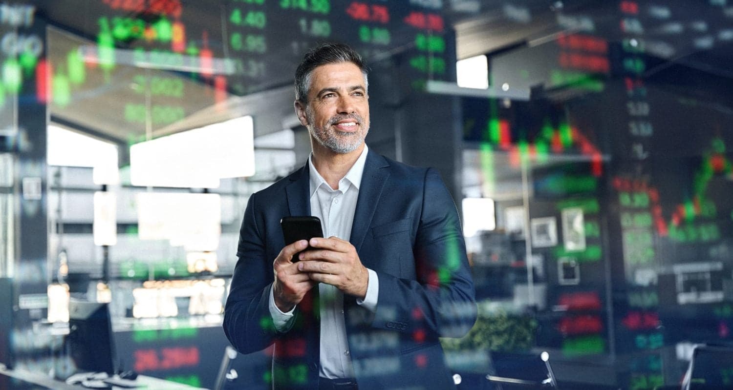 Ripple (XRP) Hits $1.50: Here’s What $1,000 Invested in XRP Today Could Be Worth by Year End