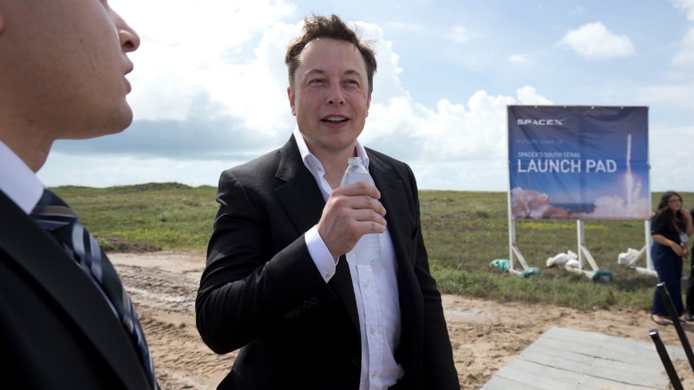 Scott Galloway Says the SpaceX IPO Has ‘No Anchor.’ Here’s Why I Think He’s Wrong.