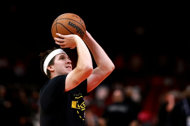 Lakers' Reaves could return for game three against Rockets