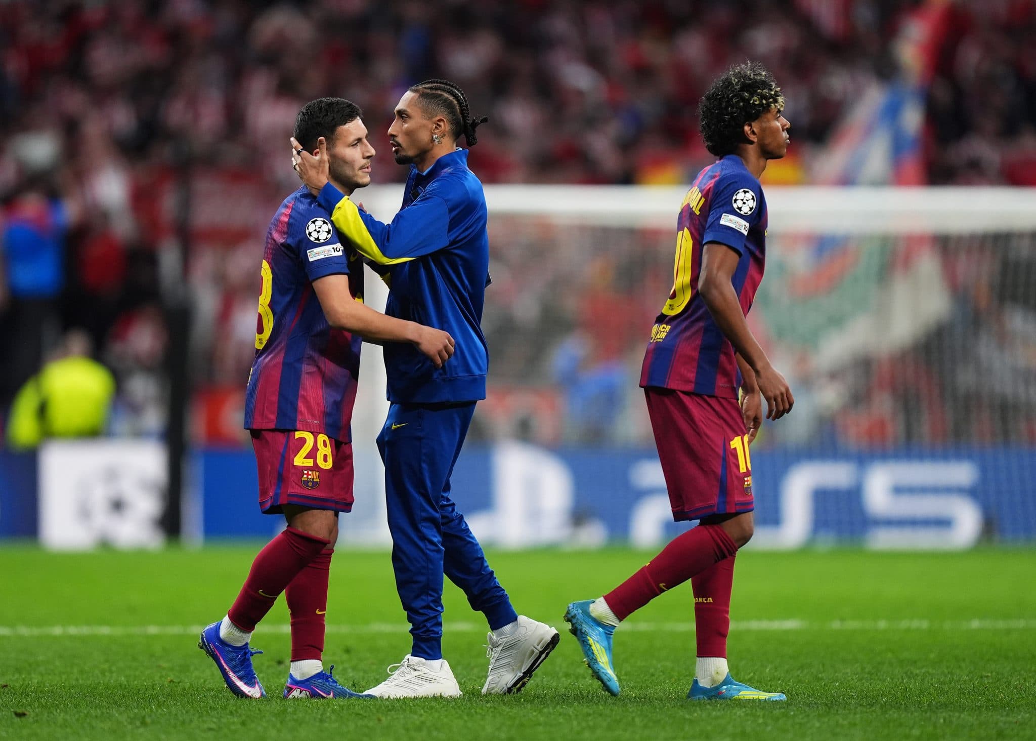 Major boost for Barcelona as key superstar back training on the pitch