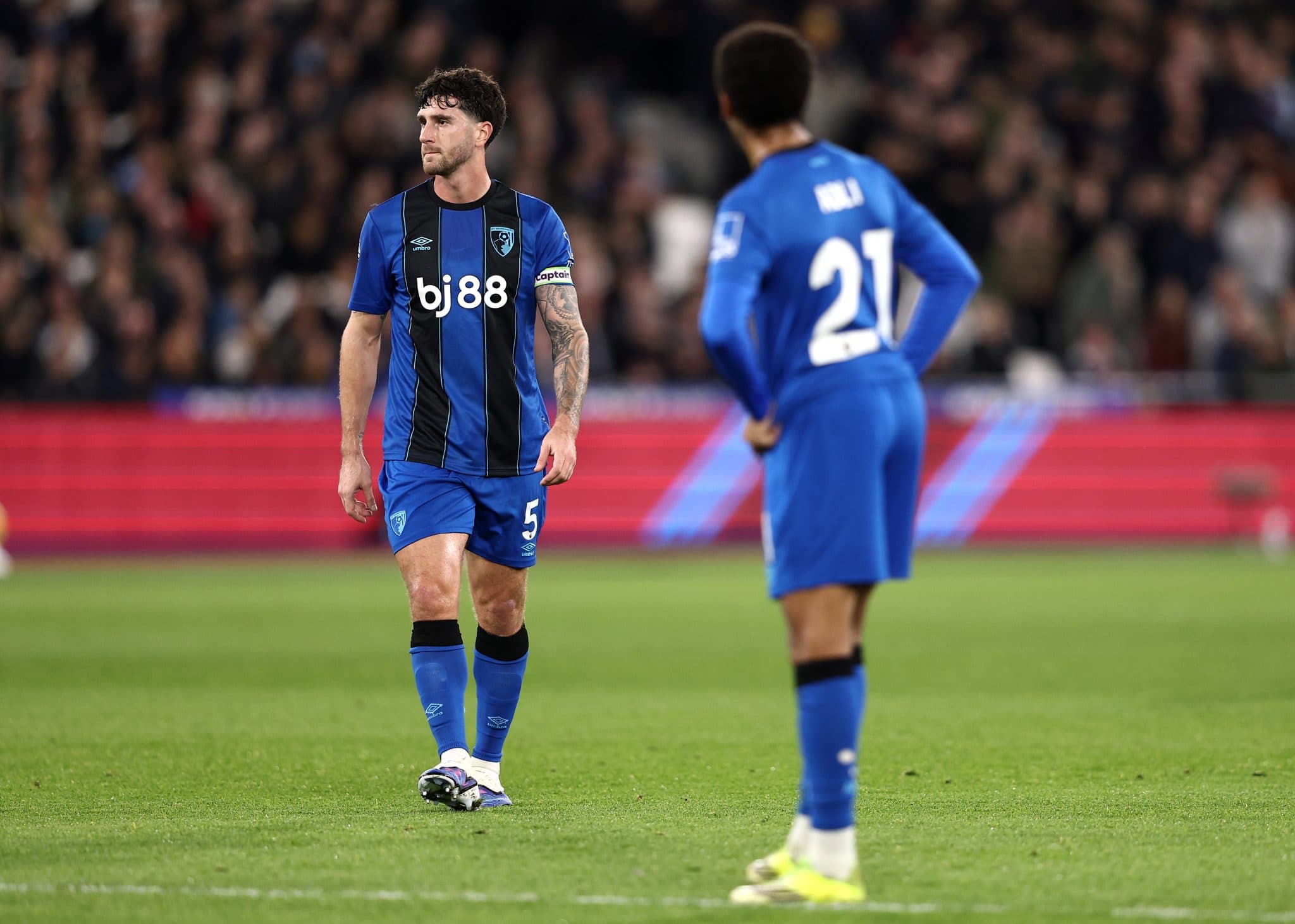 Barcelona backup defensive target reaches pre-agreement with Tottenham