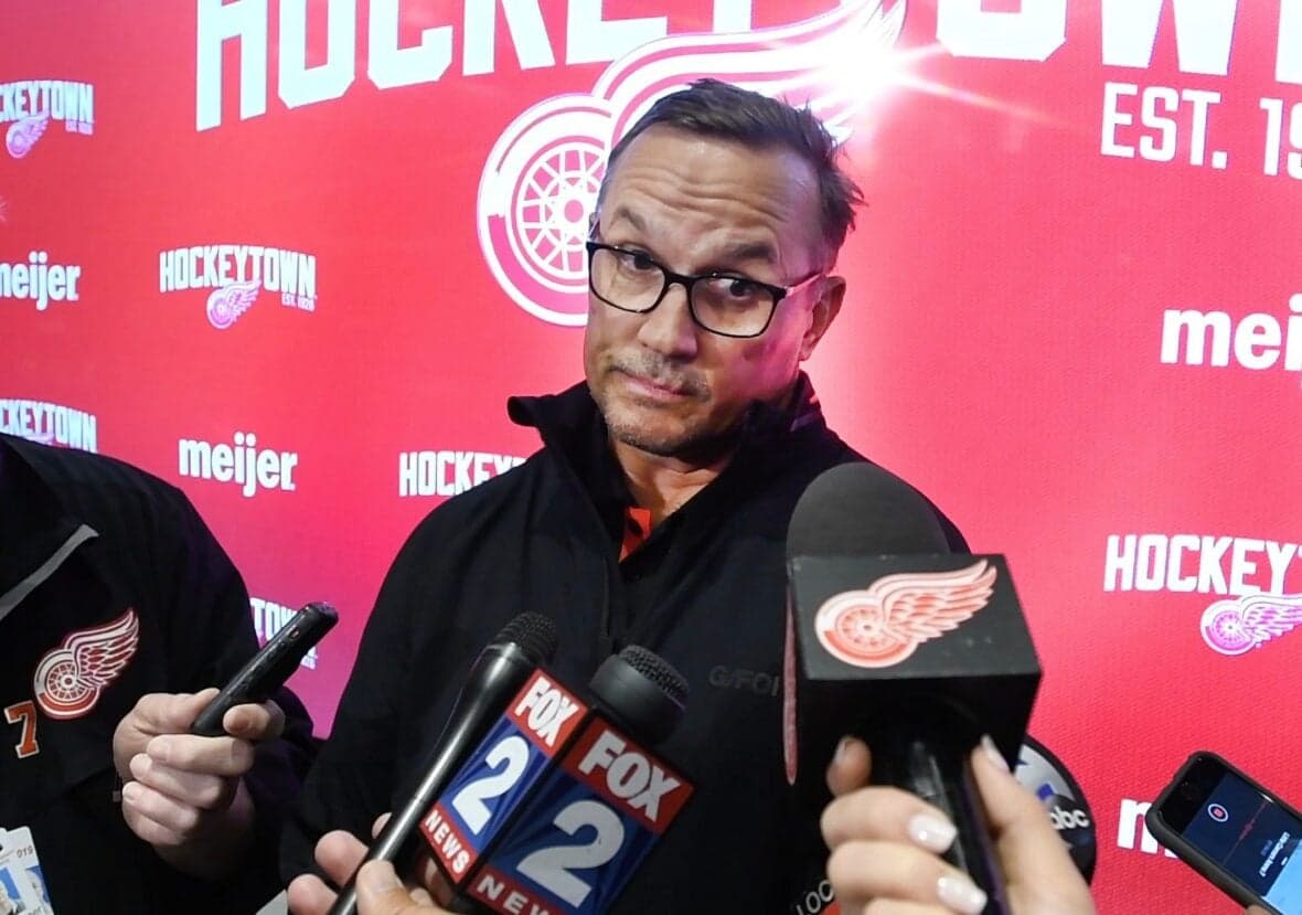 Red Wings Yzerman Establishes Unwanted Milestone