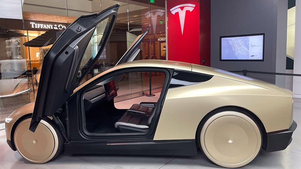 Tesla Earnings: What Robotaxi Updates Should Investors Expect?