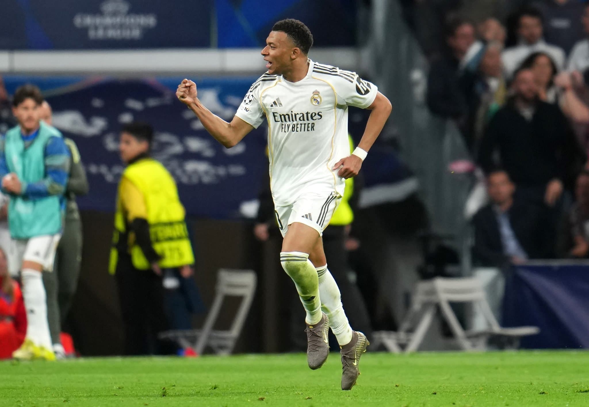 Real Madrid superstar set to achieve major milestone vs Real Betis; at suspension risk