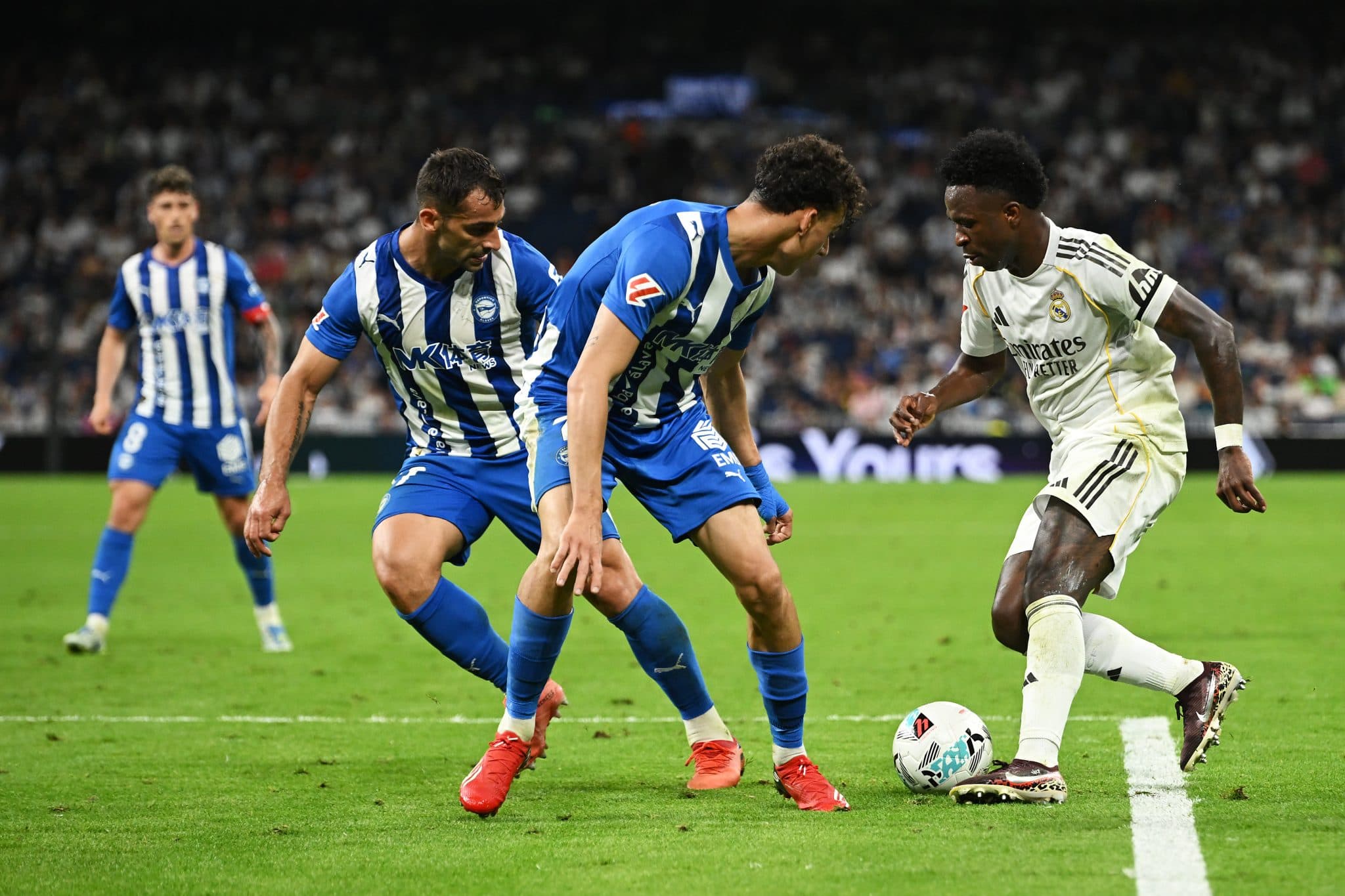 Florentino Perez throws full support behind Real Madrid megastar amid growing criticism: ‘Leave it to me’