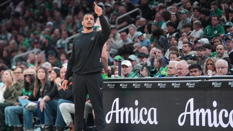Joe Mazzulla Addresses Celtics' Status As Favorites Before Playoffs