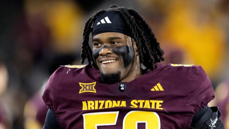 Adam Schefter Reveals Patriots Have 'Interest' In This Prospect With No. 31 Pick