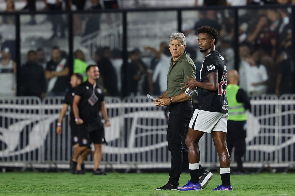 Thiago Mendes now set to face Corinthians