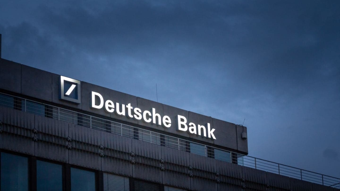 Deutsche Bank self-reports potential Russian sanctions breach