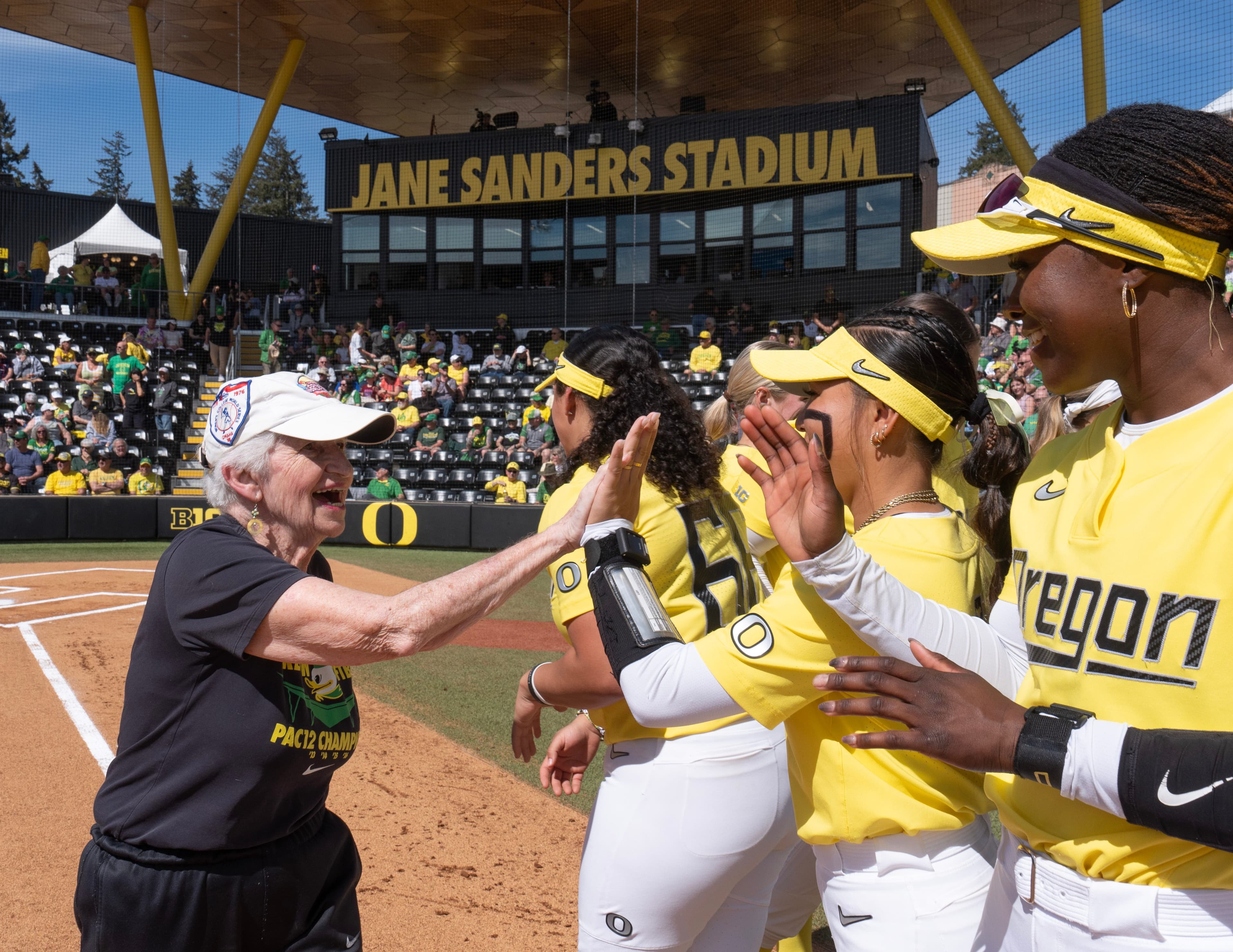 Softball Game Thread: #23 Washington