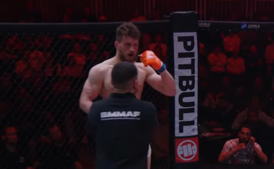 Missed Fists: Fighter forfeits after eating jaw-breaking elbow