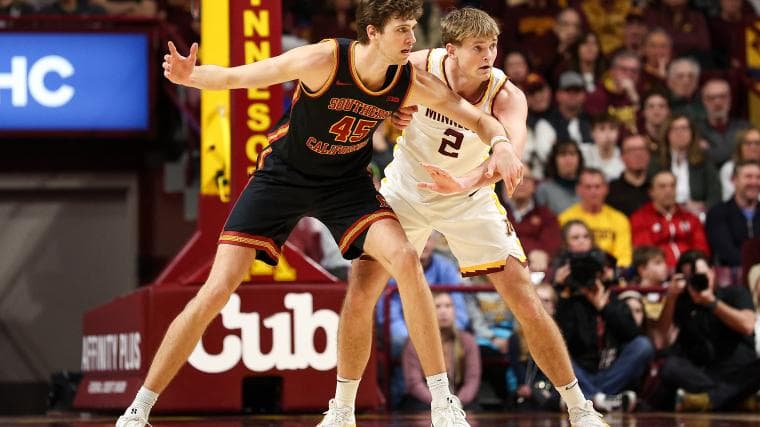 Florida's 7-foot-9 Olivier Rioux has 7-foot-5 company in transfer portal