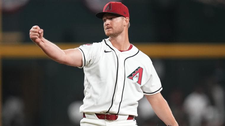 Diamondbacks earn 'A-' grade while weathering a storm of injuries