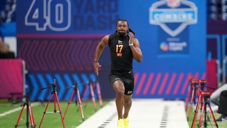 Chiefs mock draft projection involves trade for national champion WR