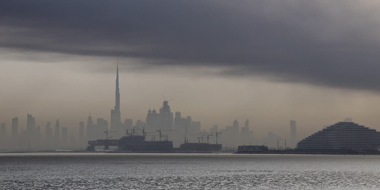 U.A.E. Asks U.S. About a Wartime Financial Lifeline