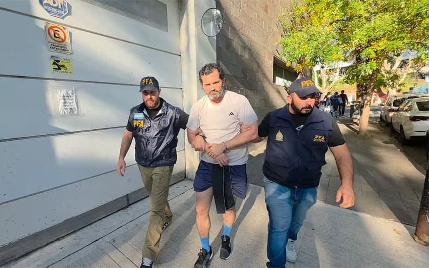 Fugitive Mexican Navy officer wanted for fuel smuggling arrested in Argentina