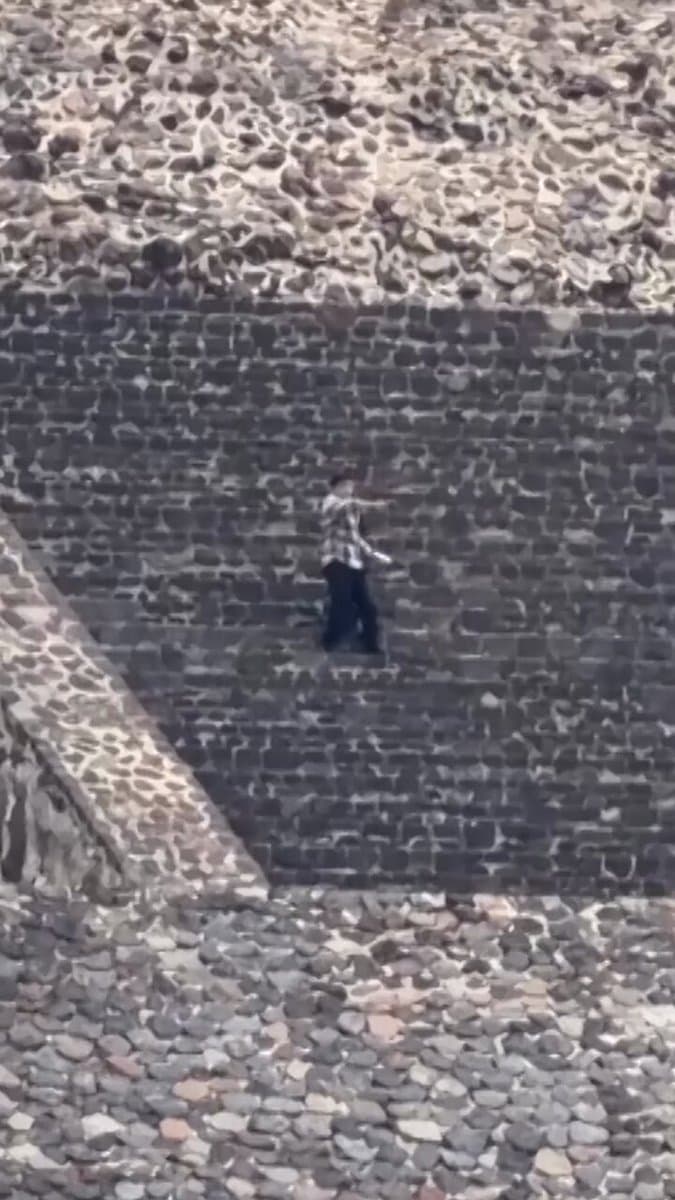 Gunman shoots Canadian woman dead at Mexico’s Teotihuacan pyramids, 13 injured pic.