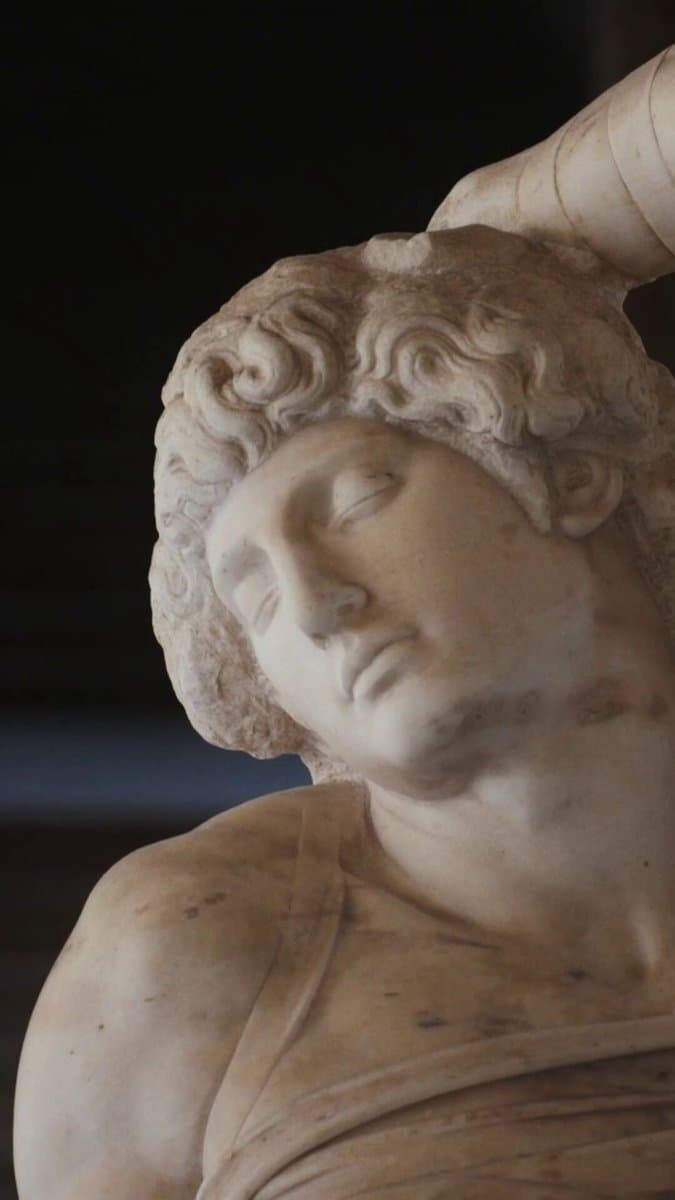 🎥Cycle de films : "Le corps à l'écran", du 24 avril au 17 juin 2026 au musée du Louvre En écho à l’exposition consacrée à Michel-Ange et Rodin, le cycle « Le corps à l’écran » propose un parcours à travers sept films qui interrogent la présence physique comme matière, forme ou… pic.