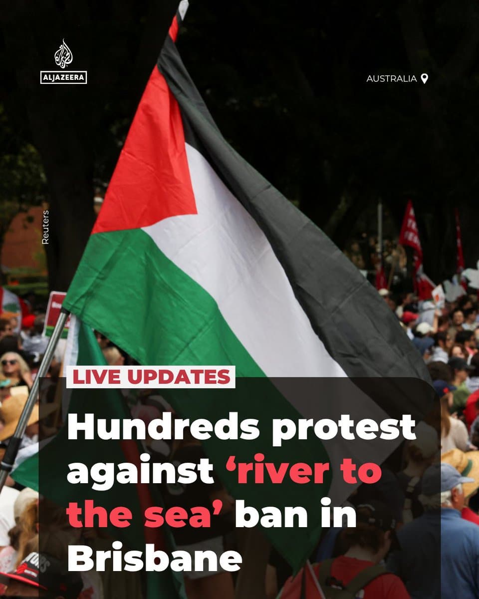 Hundreds protested in Brisbane, Australia, against a ban on the phrase “from the river to the sea” to show support for Palestinians, as Queensland police have arrested several people in recent weeks for saying the phrase. 🔴 LIVE updates: pic.