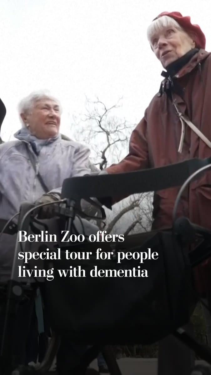 The Berlin Zoo offers a specialized tour designed for people living with dementia. “When I get home, I’ll still be thinking about it,” said Monika Jansen, one of the participants. pic.
