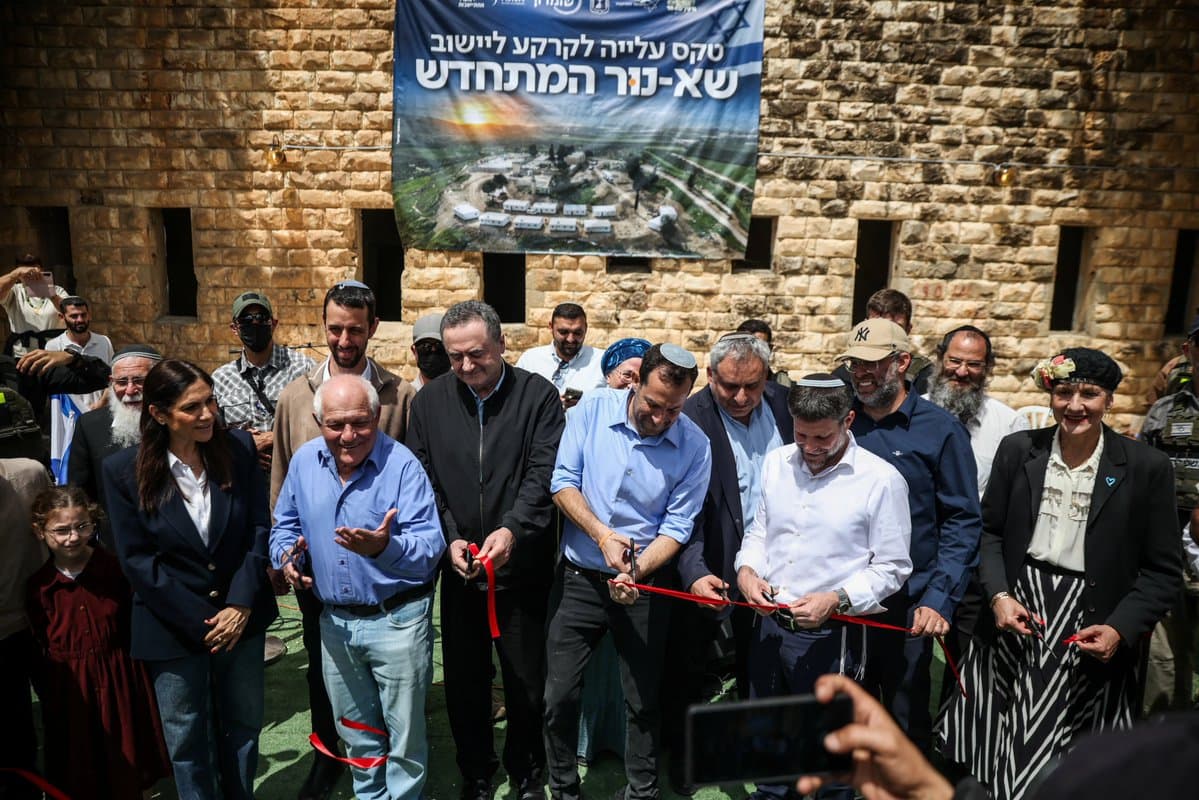 Israeli ministers Bezalel Smotrich and Israel Katz have attended the official reopening of the Sa-Nur settlement in the occupied West Bank, nearly 21 years after the illegal settlement was evacuated in 2005 pic.