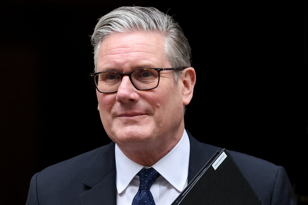 UK PM Keir Starmer admits he was wrong to appoint Peter Mandelson as ambassador, rejects resignation calls pic.