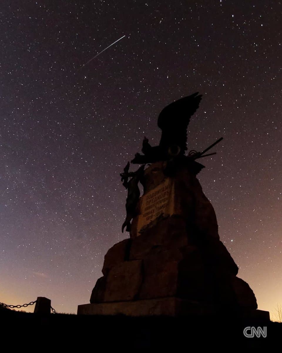 After a more than three-month meteor shower drought, you can finally look to the skies again for a cosmic display. The Lyrid meteor shower is expected to peak, or reach its maximum activity, on Wednesday around 4 p.m. ET, during daylight hours for much of North America,… pic.