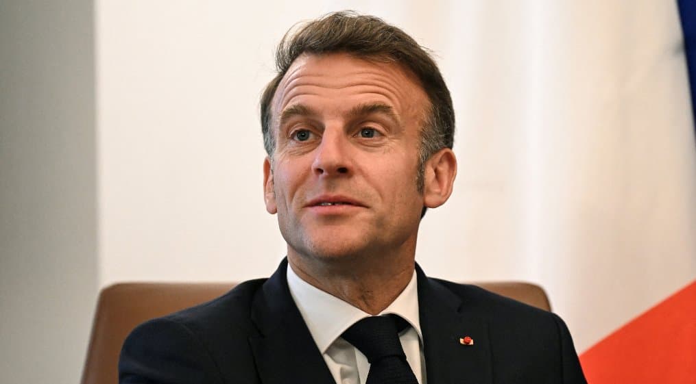 France’s President Macron says he’s willing to host a conference on supporting Lebanon’s army and helping rebuild the country’s battered south. The conference would also aim to release additional European funding. 🔴 LIVE updates: pic.