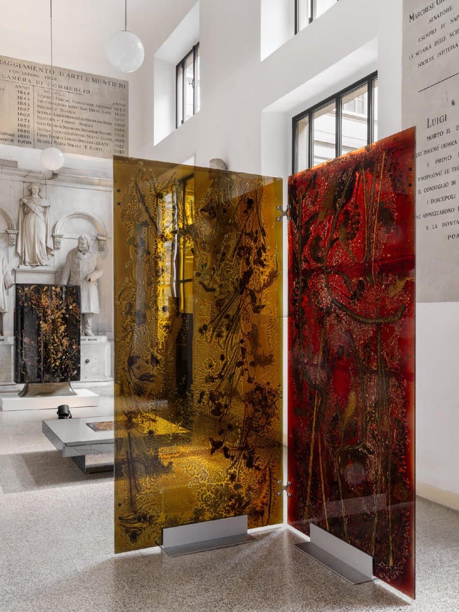 "Nature is frozen for a second" in Marcin Rusak's flower-infused furniture: pic.