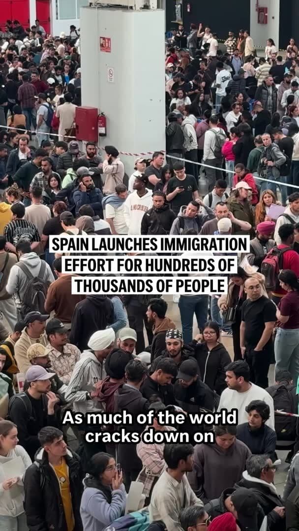 Spain’s government has launched an "extraordinary" immigration procedure that could legalize the status of hundreds of thousands of foreigners living and working in the southern European nation without authorization. pic.