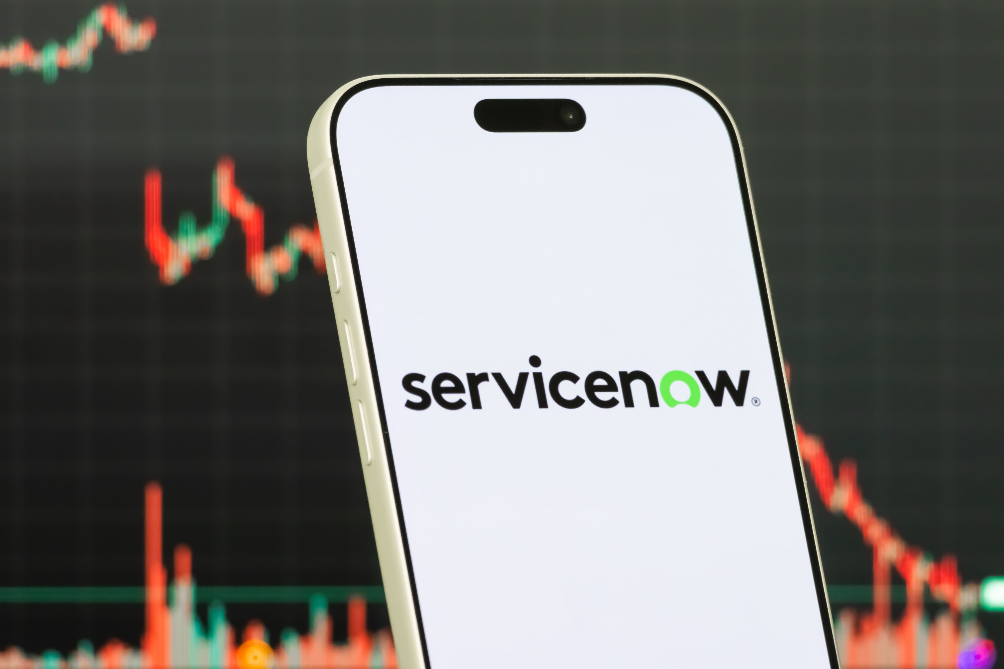 Software's comeback bid is fading as chip stocks smash records: Chart of the Day