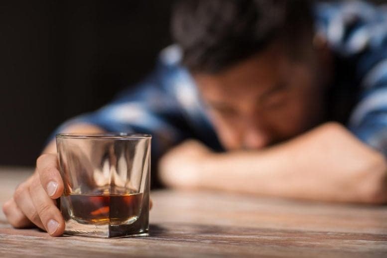 Drinking Alcohol To Cope in Your 20s Could Damage Your Brain for Life