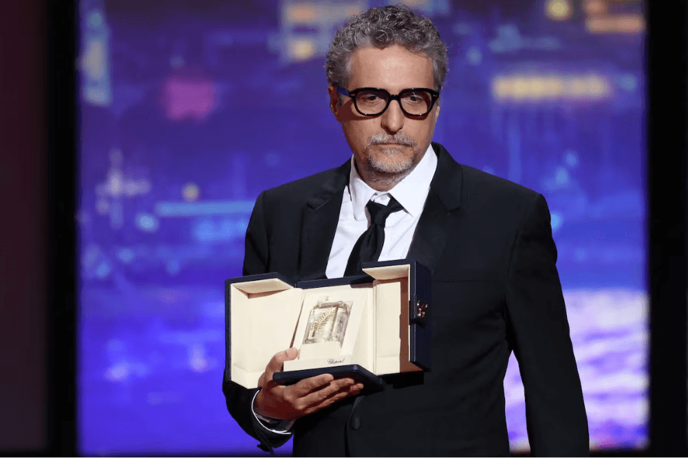 Kleber Mendonça Filho Working on Book About Touring ‘The Secret Agent,’ Praises Neon: ‘If You Have Neon as an Option, It Is Not Even a Choice’ (EXCLUSIVE)